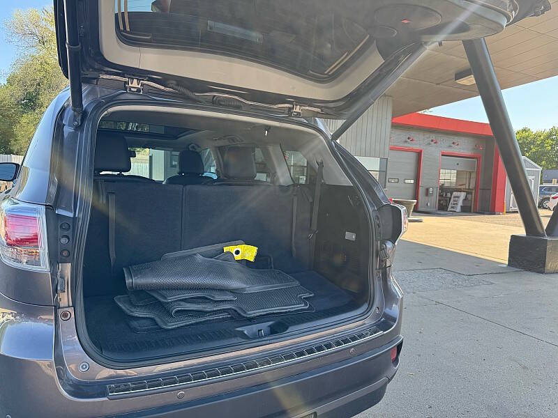 2016 Toyota Highlander