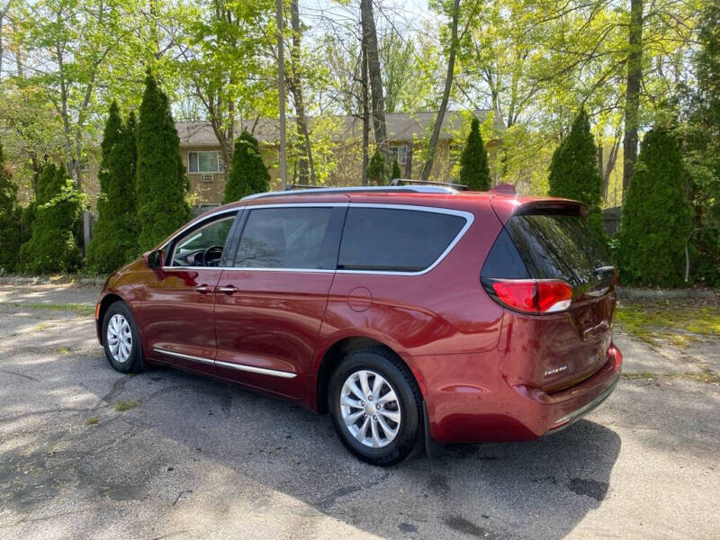 2018 Chrysler Pacifica Touring L Plus