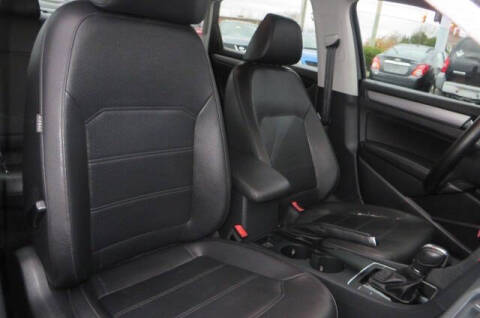 2015 Volkswagen Passat 1.8T Wolfsburg Edition