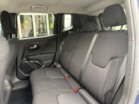 2023 Jeep Renegade Latitude