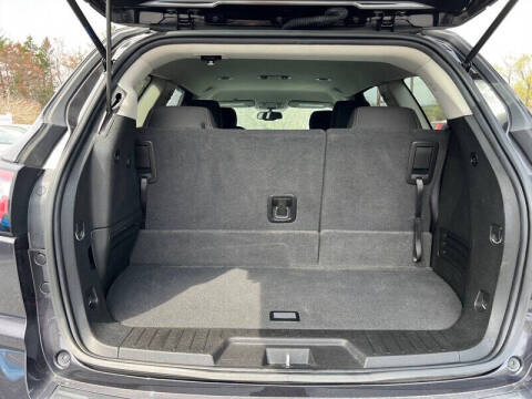 2017 Chevrolet Traverse LT