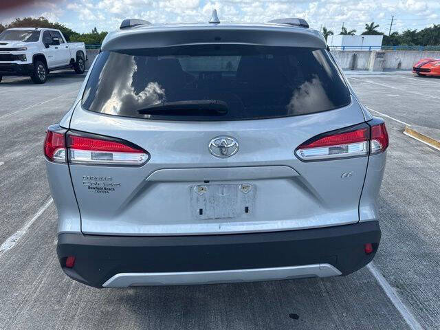 2023 Toyota Corolla Cross LE