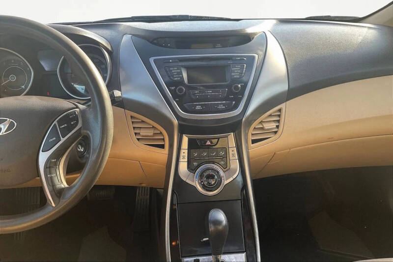 2013 Hyundai Elantra