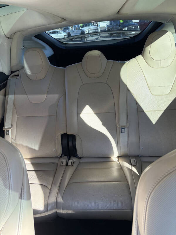 2016 Tesla Model X 90D