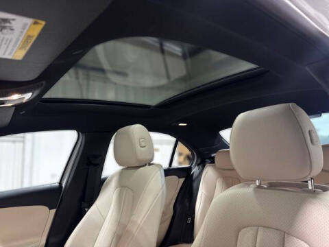 2020 Mercedes-Benz A-Class A 220