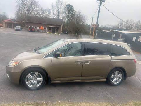 2011 Honda Odyssey for sale at T Bird Motors in Chatsworth GA