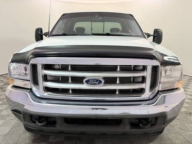 Used 2002 Ford F-250 Super Duty XLT with VIN 1FTNX20F92EA06743 for sale in Peoria, AZ