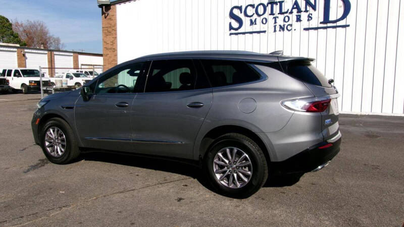 2024 Buick Enclave Premium