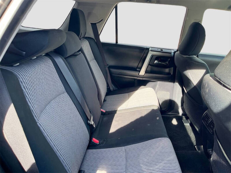 2022 Toyota 4Runner SR5