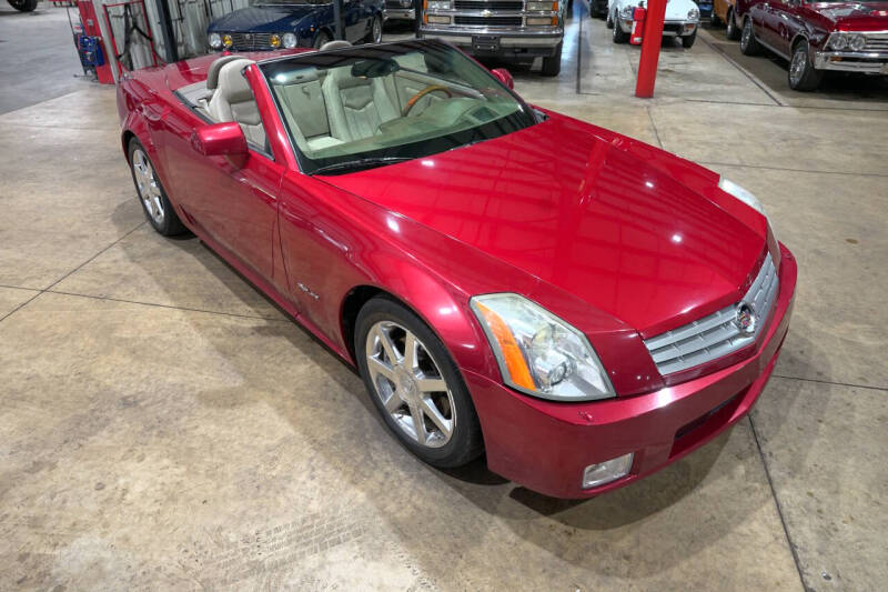 2005 Cadillac XLR