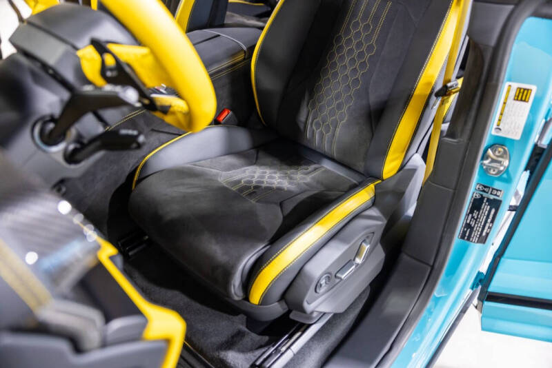 2024 Lamborghini Urus S