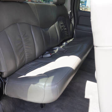 2000 Chevrolet Silverado 1500 LT