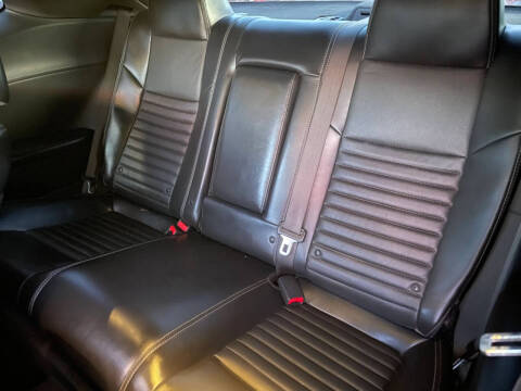 2013 Dodge Challenger R/T Classic