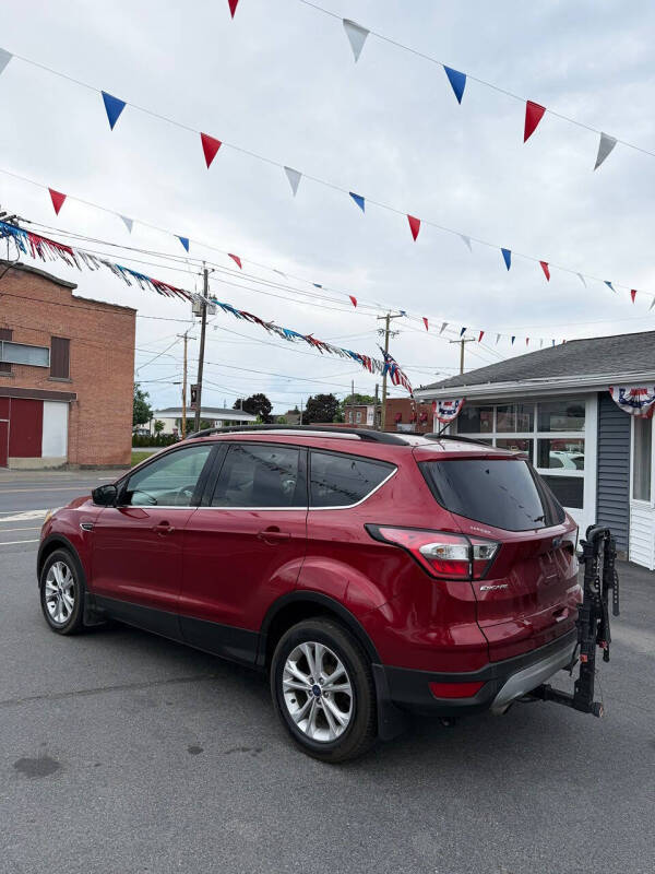 2018 Ford Escape SE