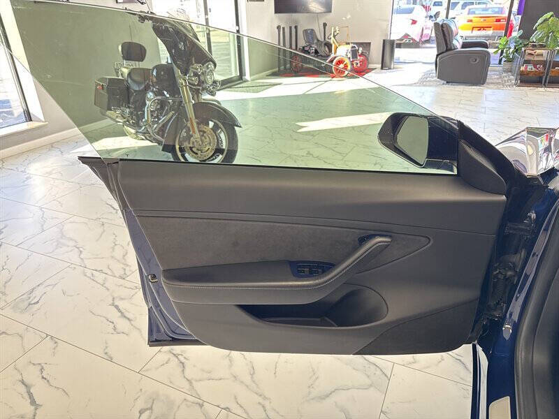 2018 Tesla Model 3 Standard