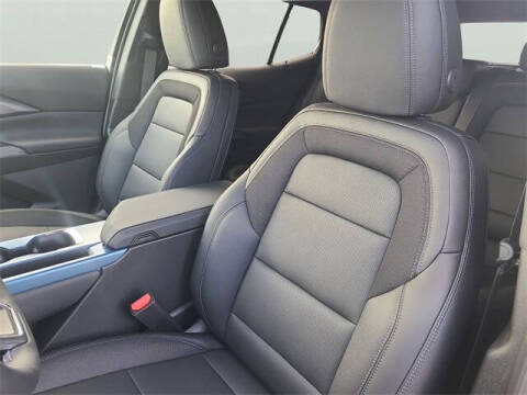 2026 Chevrolet Equinox EV LT 2