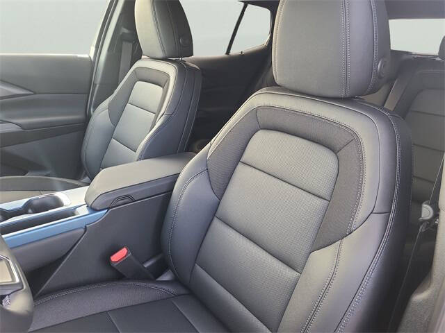 2026 Chevrolet Equinox EV LT 2