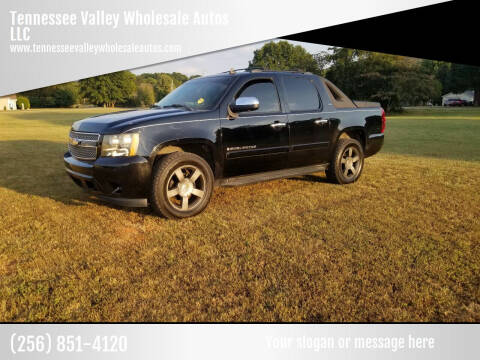 2008 Chevrolet Avalanche for sale at Tennessee Valley Wholesale Autos LLC in Huntsville AL