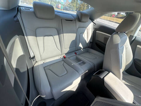 2011 Audi A5 2.0T quattro Premium