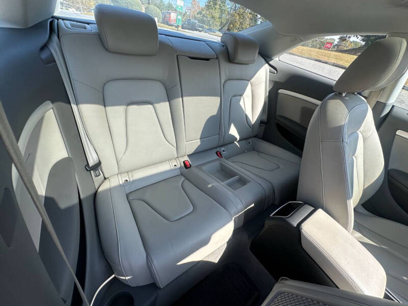 2011 Audi A5 2.0T quattro Premium