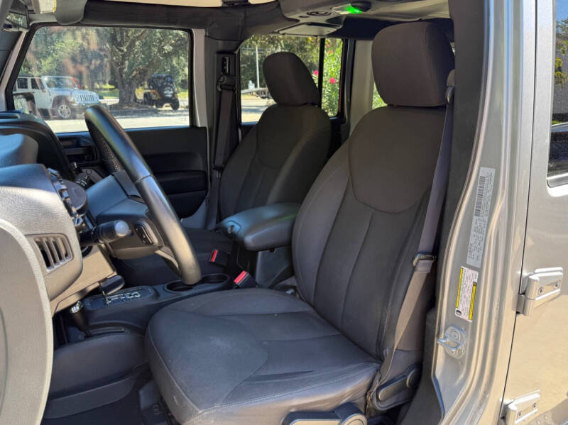 2017 Jeep Wrangler Unlimited Sport