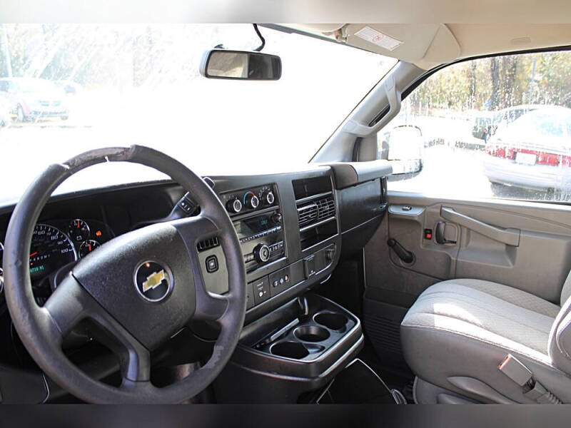 2018 Chevrolet Express 2500