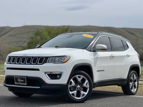 2018 Jeep Compass for sale at Premier Auto Group in Union Gap WA