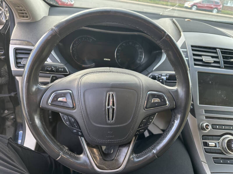 2017 Lincoln MKZ Reserve