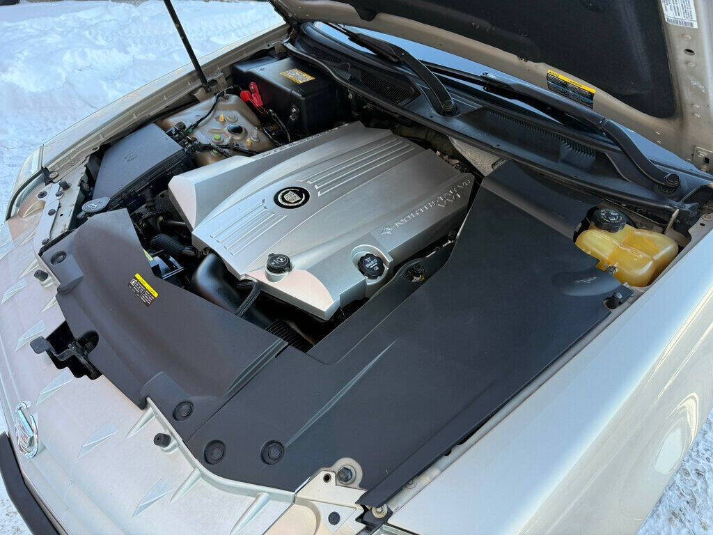 2006 Cadillac STS 21