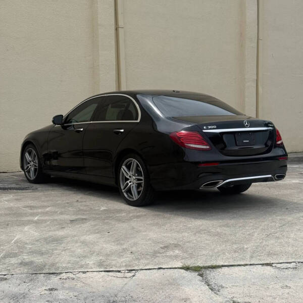 2017 Mercedes-Benz E-Class E 300 4MATIC