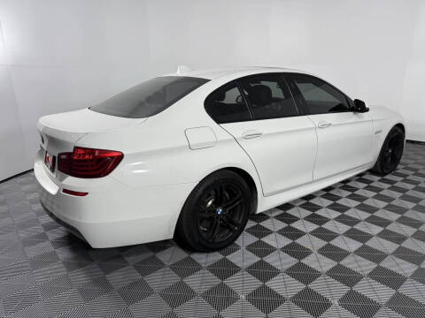 2016 BMW 5 Series 528i xDrive
