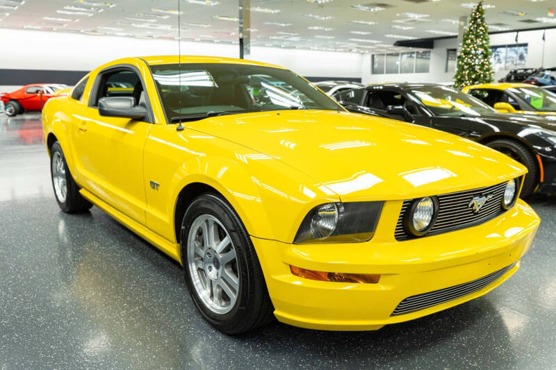 2005 Ford Mustang GT Premium