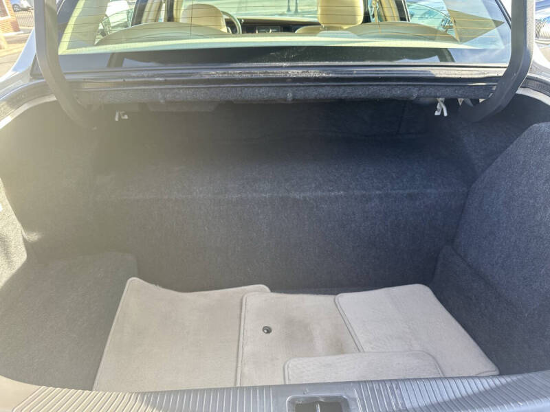 2007 Lincoln Town Car Signature