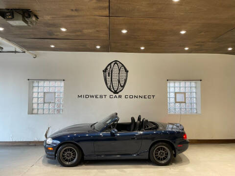 2000 Mazda MX-5 Miata for sale at Midwest Car Connect in Villa Park IL