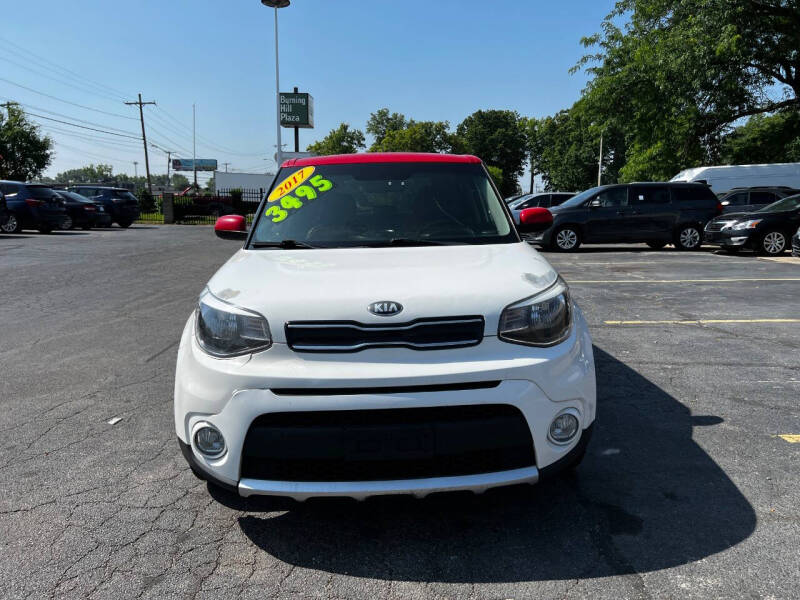 2017 Kia Soul +