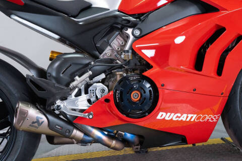 2019 Ducati Panigale V4 R