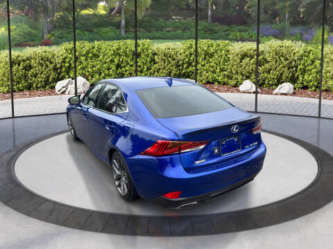2019 Lexus IS 300