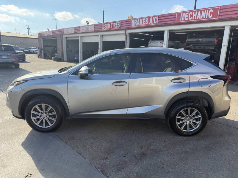 2016 Lexus NX 200t