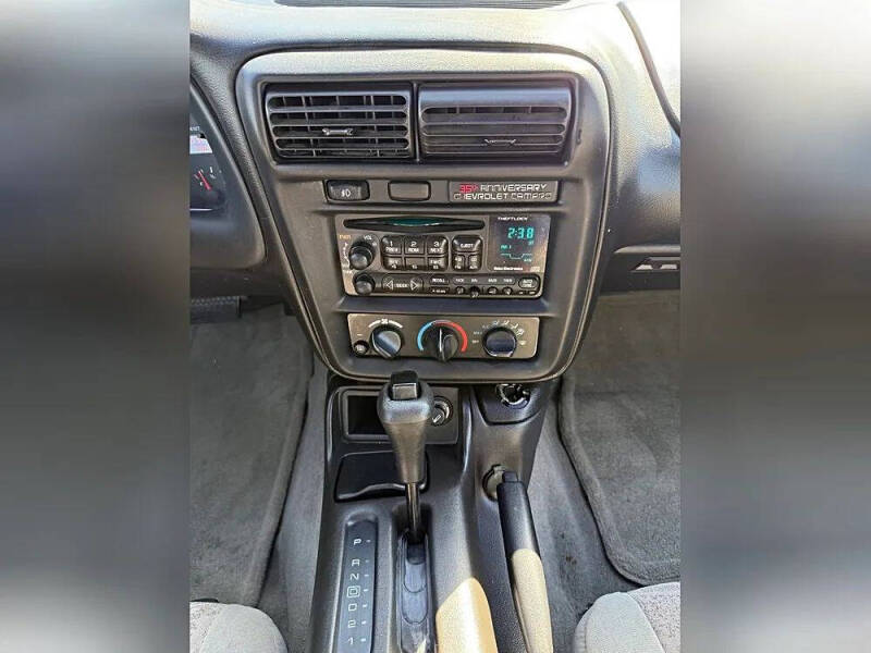 2002 Chevrolet Camaro