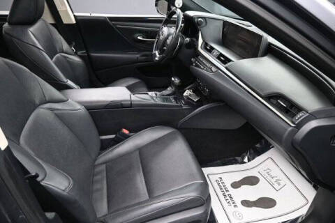 2019 Lexus ES 350
