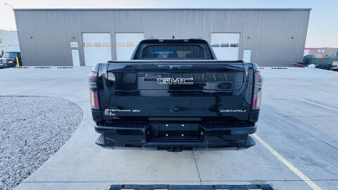 2025 GMC Sierra EV Denali