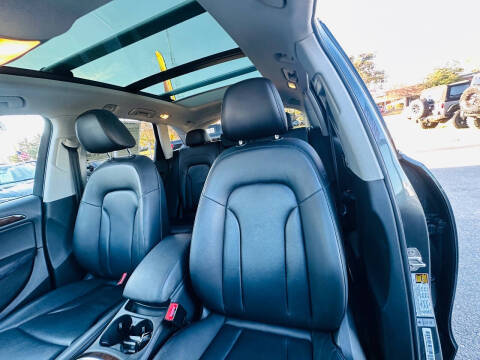 2017 Audi Q5 2.0T quattro Premium Plus