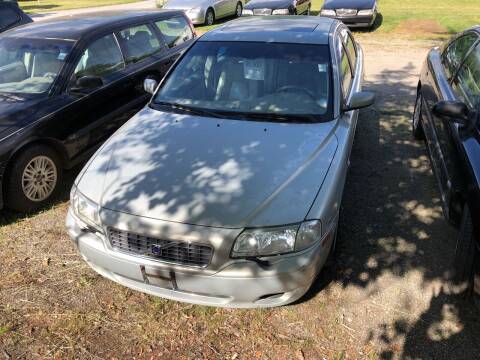 2004 Volvo S80 for sale at East Acres RV 4279 in Mendon MA