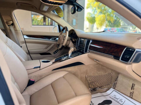 2013 Porsche Panamera