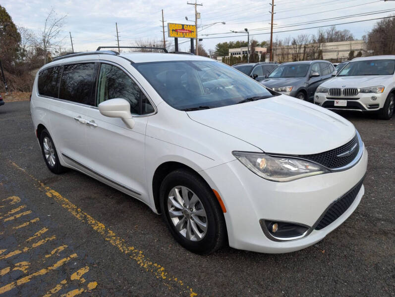 2018 Chrysler Pacifica Touring L