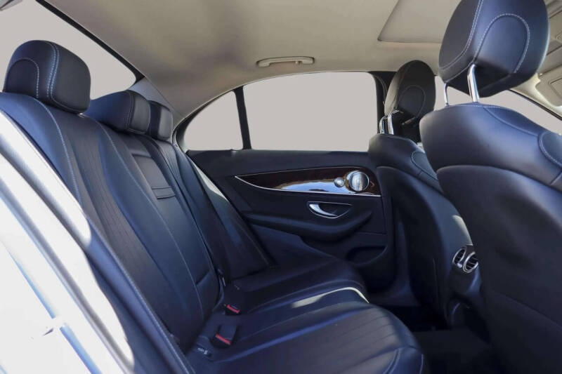 2018 Mercedes-Benz E-Class E 300