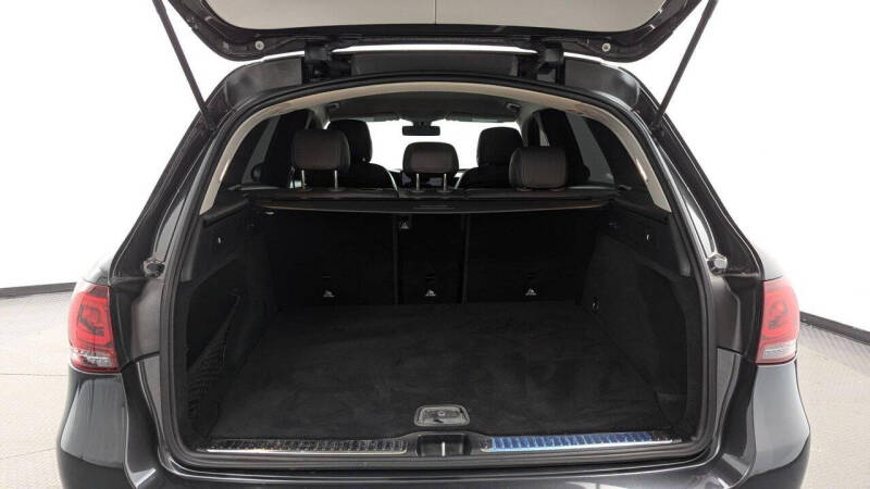 2021 Mercedes-Benz GLC GLC 300