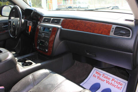 2014 Chevrolet Suburban LT