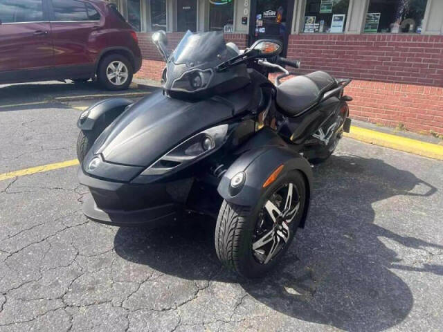 Can-Am Spyder Image