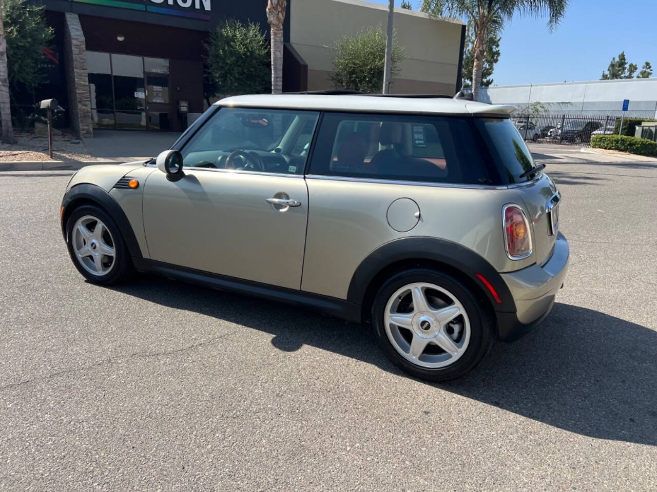 2007 MINI Cooper for sale at ZRV AUTO INC in Brea, CA